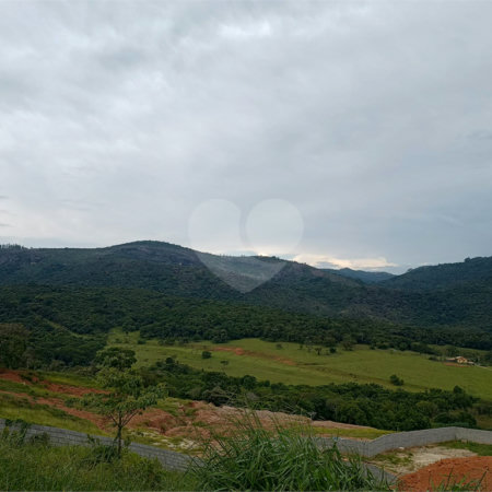Terreno à venda no condomínio Portal Lamis, Bom Jesus dos Perdões - SP