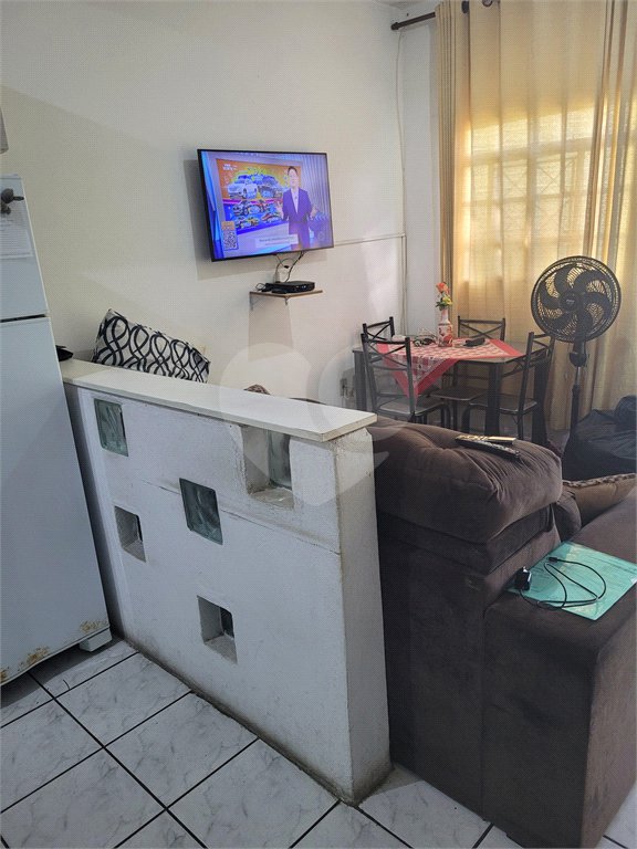 Casa à venda com 2 quartos em Vila Caputera, Mogi das Cruzes, SP