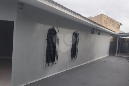 Casa Térrea à venda com 3 quartos, sendo 1 suíte, em Jardim Nova América, Araraquara, SP