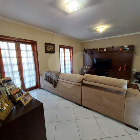 Casa à venda com 5 quartos, sendo 1 suíte, em Santa Claudina, Vinhedo, SP