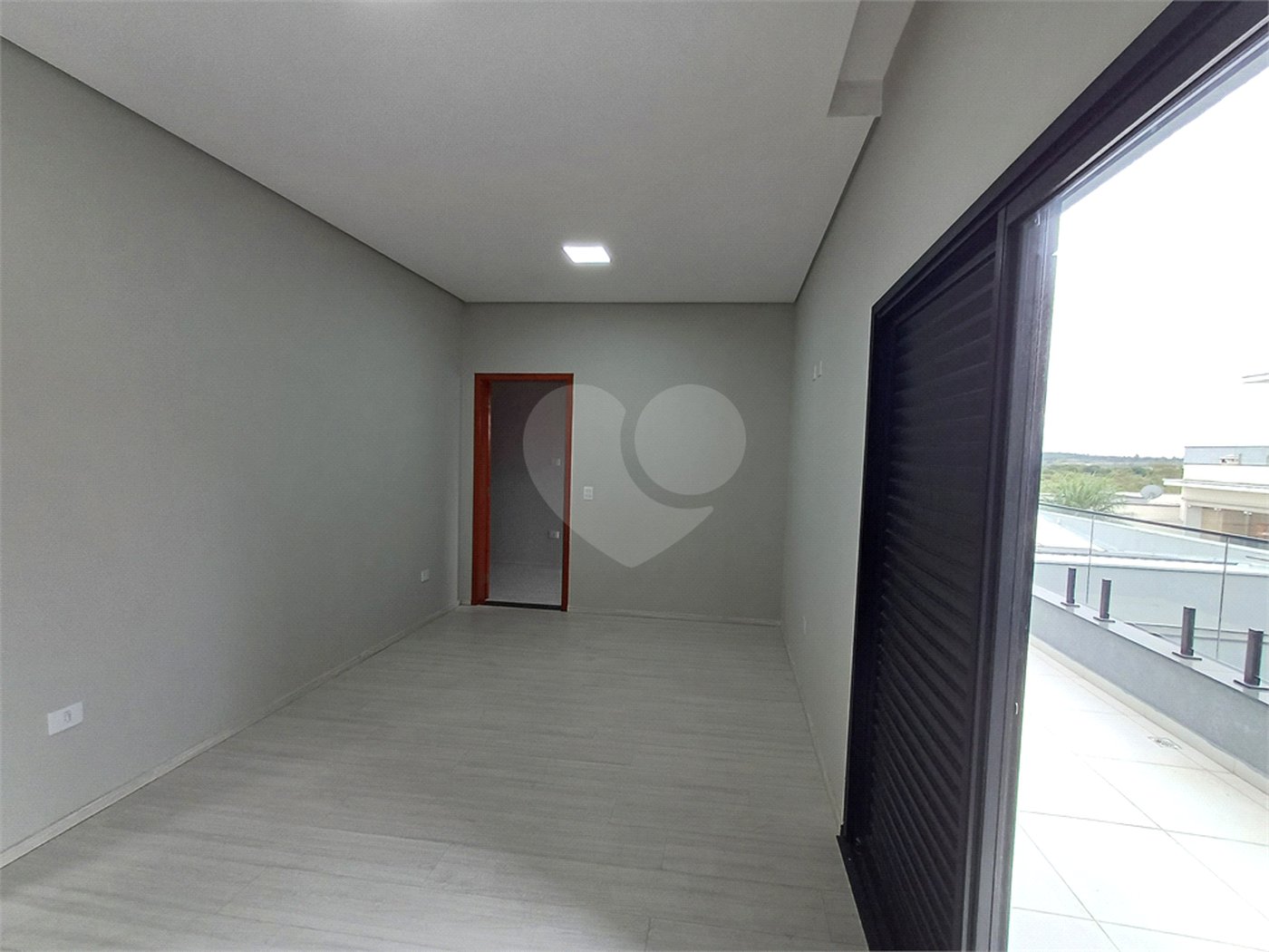 Casa à venda com 3 quartos, sendo 1 suíte,  no condomínio Ibiti Reserva, Sorocaba - SP