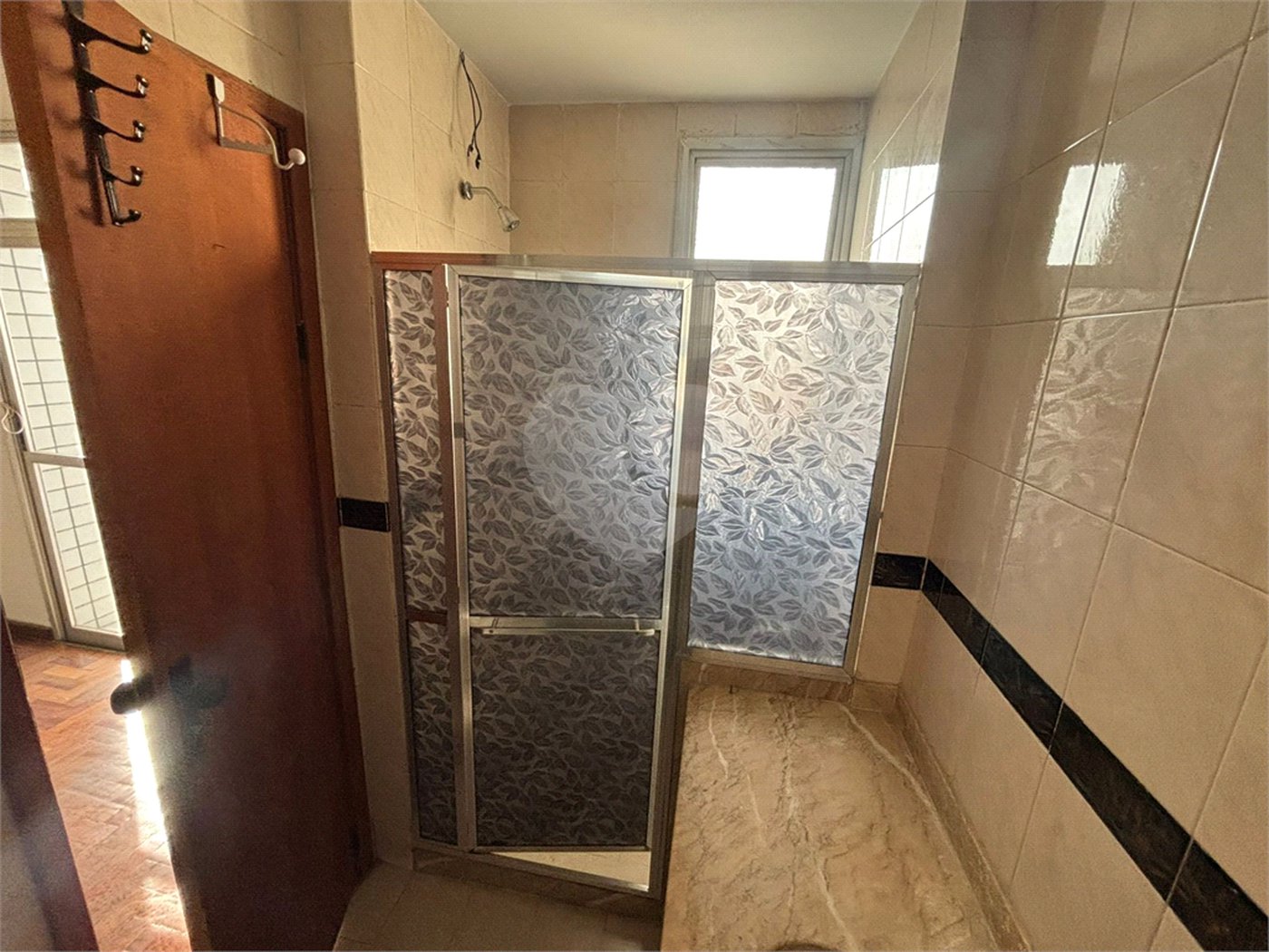 Apartamento à venda com 4 quartos, sendo 1 suíte,  em Tijuca, Rio de Janeiro, RJ