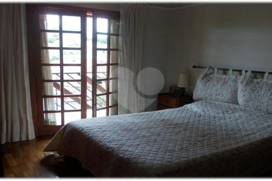 Sobrado à venda com 3 quartos, sendo 2 suítes, em Santana, São Paulo, SP