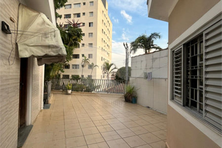 Sobrado à venda com 3 quartos em Vila Gustavo, São Paulo, SP