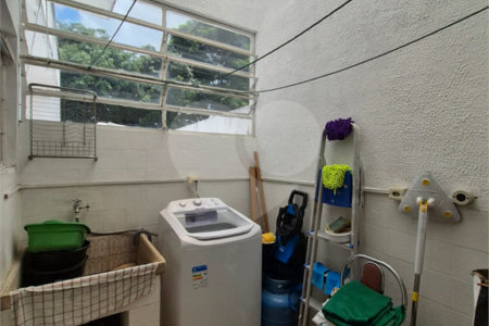Casa à venda com 2 quartos no Centro, Mogi das Cruzes, SP