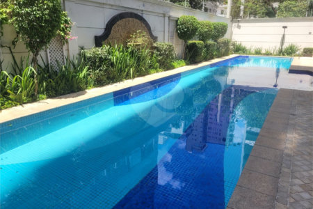 Apartamento à venda com 3 quartos, sendo 2 suítes, em Vila Uberabinha, São Paulo, SP