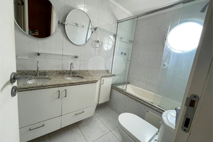 Apartamento à venda ou para alugar com 3 suítes em Morumbi, São Paulo, SP