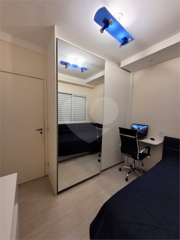 Apartamento à venda com 3 quartos, sendo 1 suíte,  em Vila Suissa, Mogi das Cruzes, SP