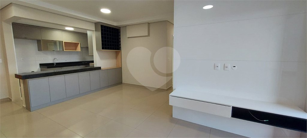 Apartamento à venda com 3 quartos, sendo 1 suíte, em Parque Campolim, Sorocaba, SP