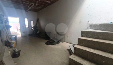 Sobrado à venda com 3 quartos, sendo 1 suíte,  em Santana, São Paulo, SP