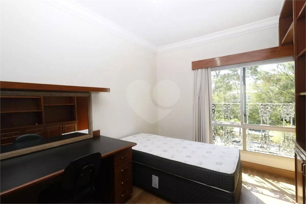 Apartamento à venda com 5 quartos, sendo 2 suítes, em Vila Clementino, São Paulo, SP