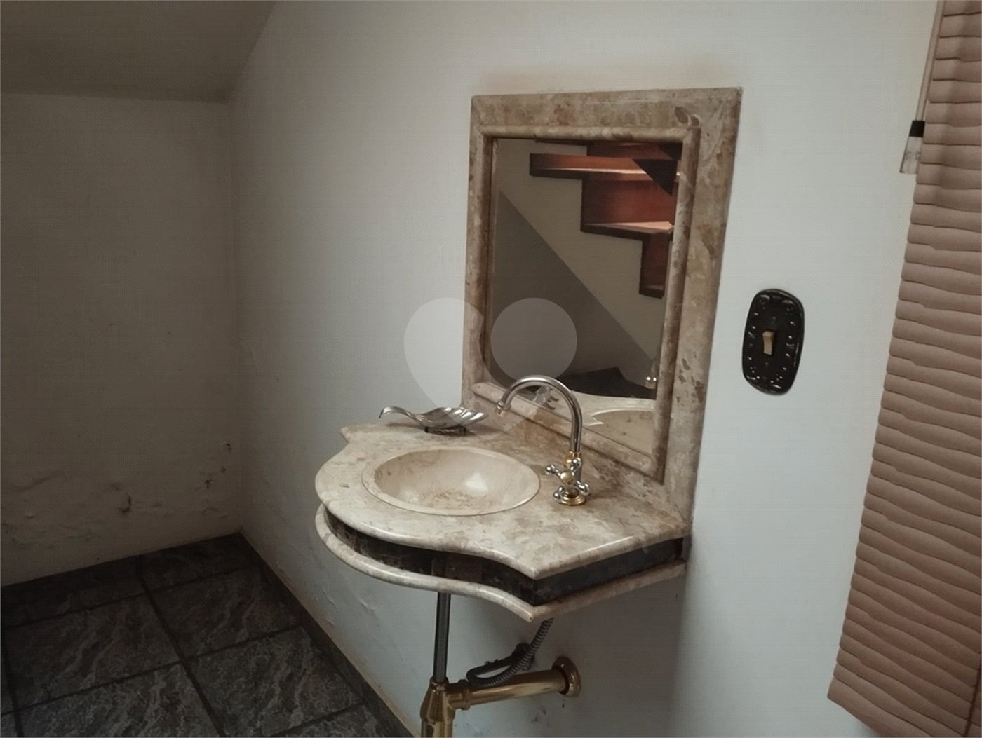 Sobrado à venda com 3 quartos, sendo 1 suíte, em Jardim Nova América, Araraquara, SP