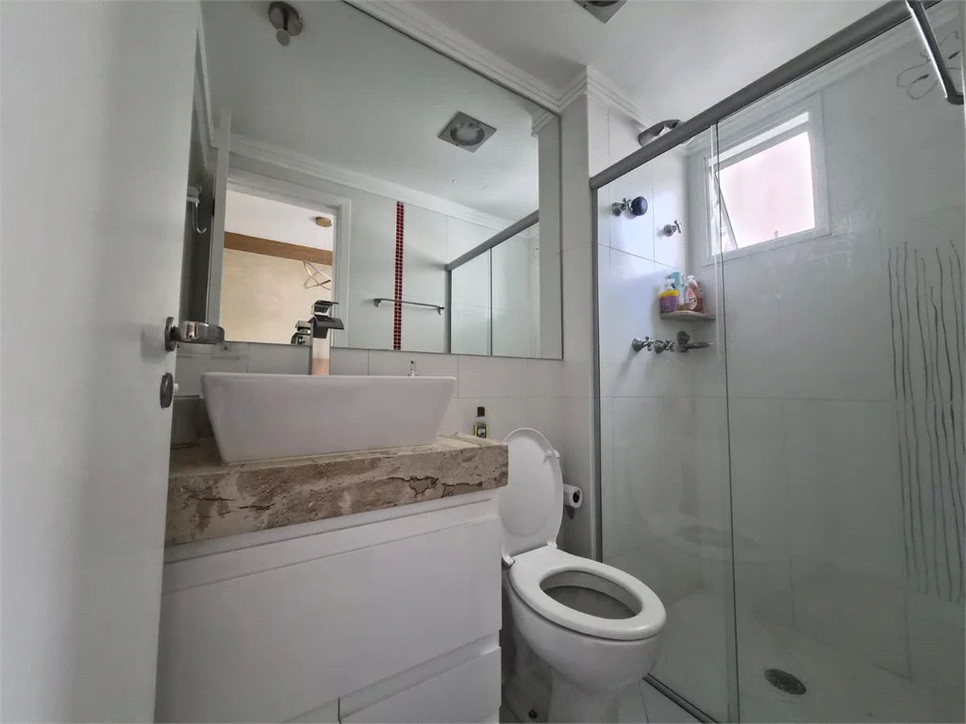 Apartamento à venda com 2 quartos, sendo 1 suíte, em Pinheiros, São Paulo, SP