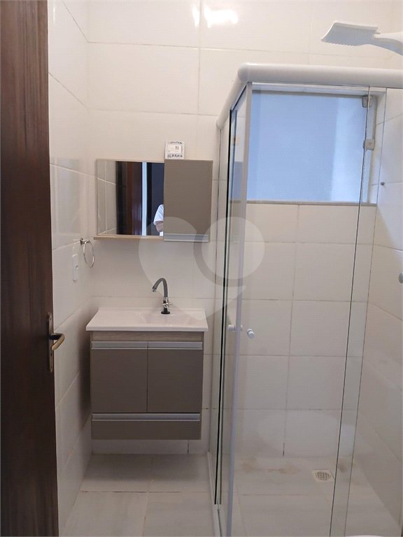 Casa de Vila à venda com 3 quartos, sendo 1 suíte, em Jardim Wanel Ville V, Sorocaba, SP