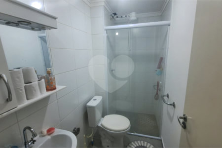 Apartamento à venda com 2 quartos em Vila Fiori, Sorocaba, SP