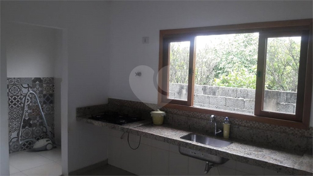 Chácara à venda com 5 quartos, sendo 2 suítes, em Campos de Atibaia, Atibaia, SP