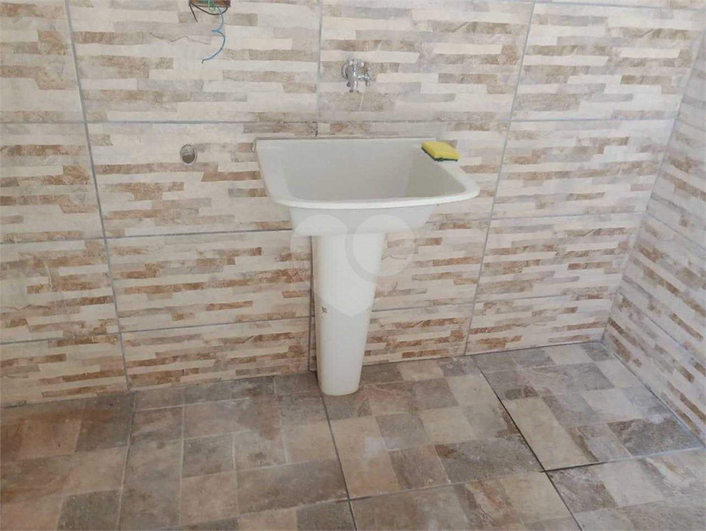 Casa à venda com 2 quartos no condomínio Villa Savoia, Sorocaba - SP