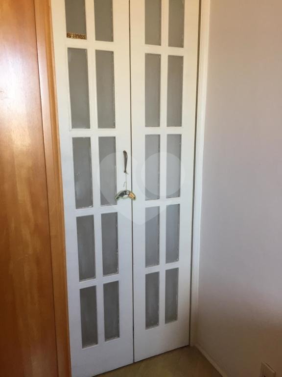 Apartamento com 3 quartos