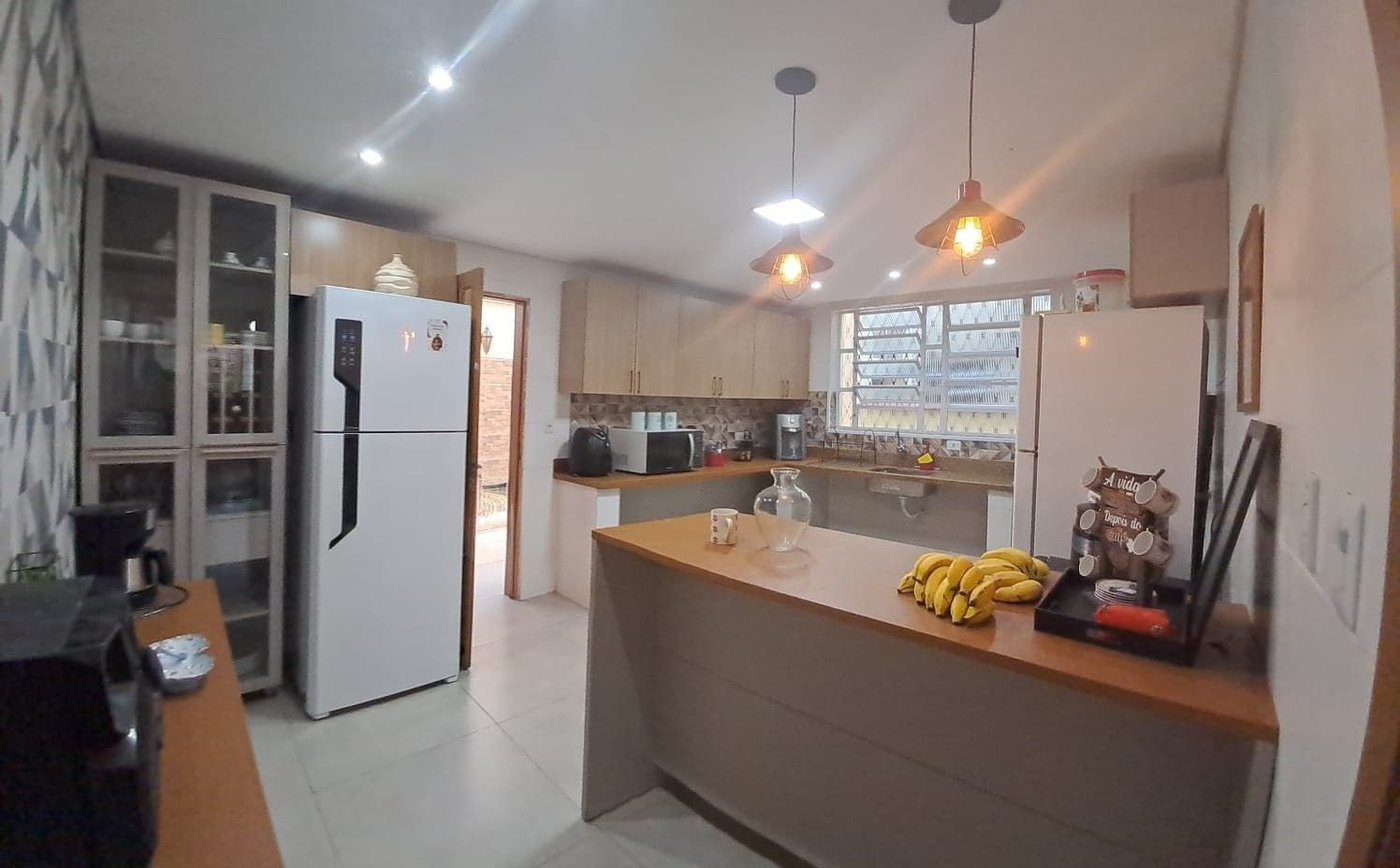 Casa com 3 dormitórios à venda, 131 m² por R$ 923.000,00 - Embaré - Santos/SP