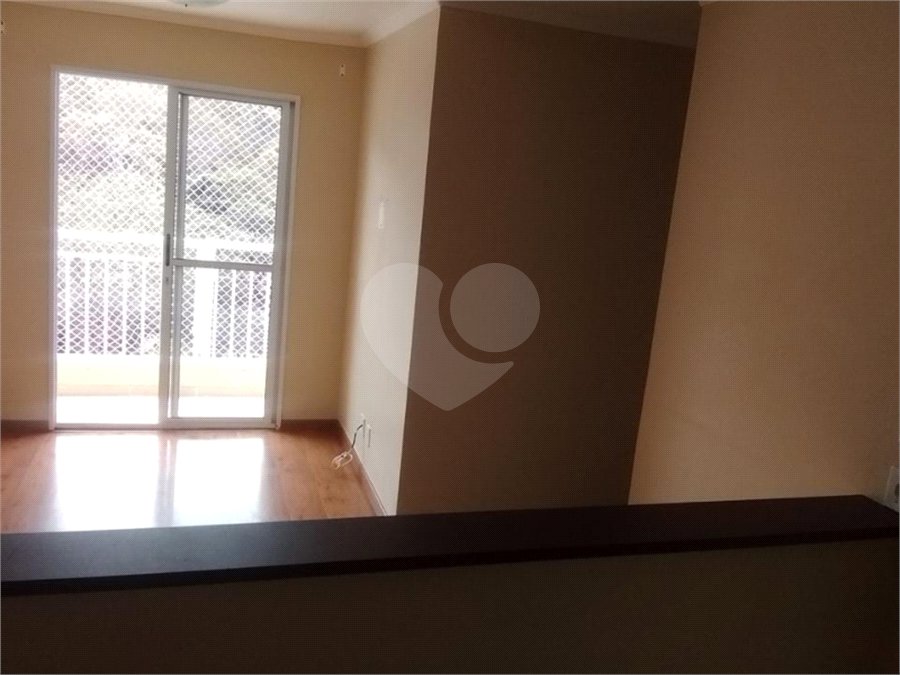 Apartamento à venda com 2 quartos em Jardim Ísis, Cotia, SP