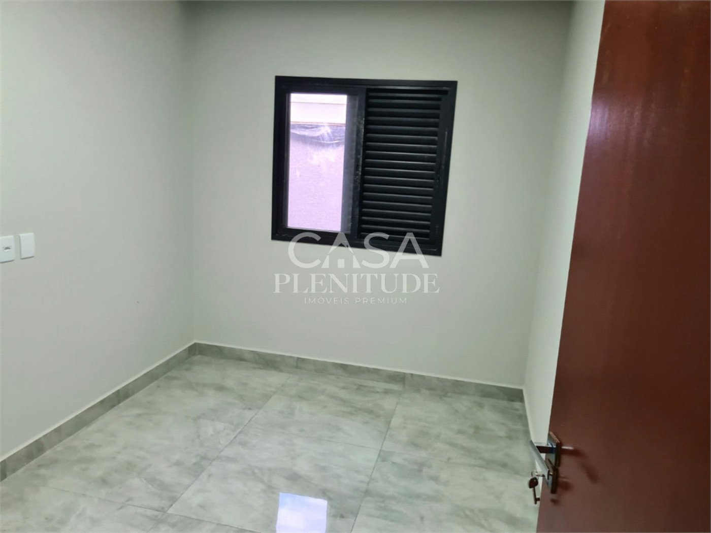 Casa em condomínio à venda com 3 quartos, sendo 1 suíte, em Wanel Ville, Sorocaba, SP