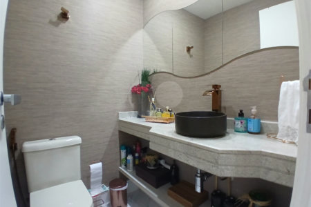 Cobertura à venda com 4 quartos, sendo 2 suítes,  em Alto da Lapa, São Paulo, SP