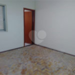 Casa Térrea à venda com 4 quartos, sendo 1 suíte, em Vila Rosália, Guarulhos, SP