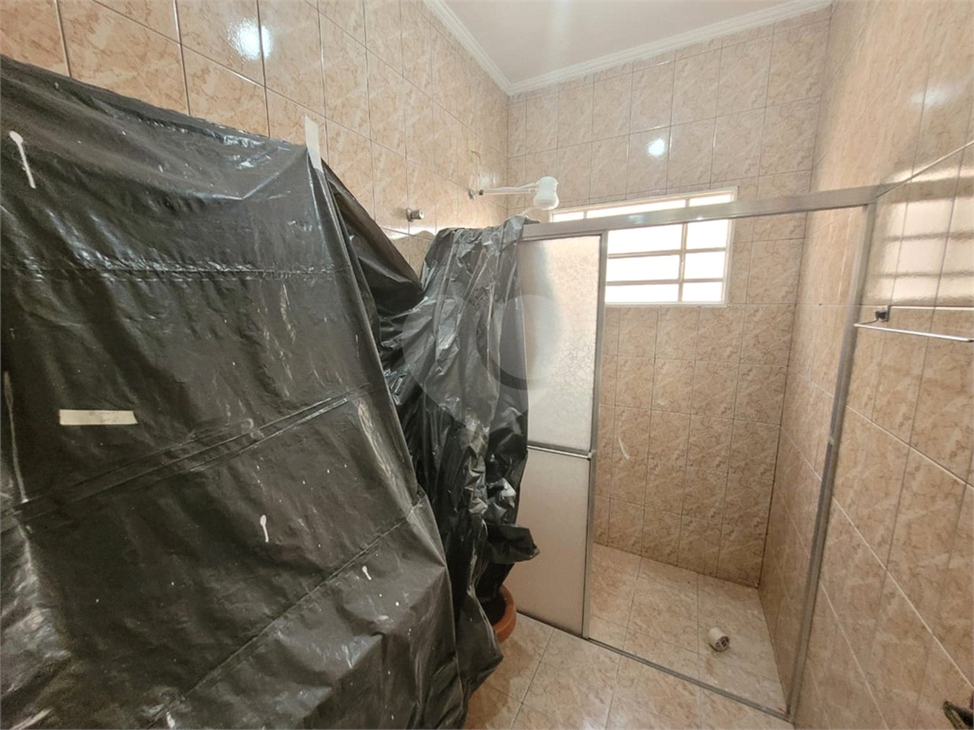 Sobrado à venda com 4 quartos, sendo 1 suíte,  em Jardim Itamaracá, Indaiatuba, SP