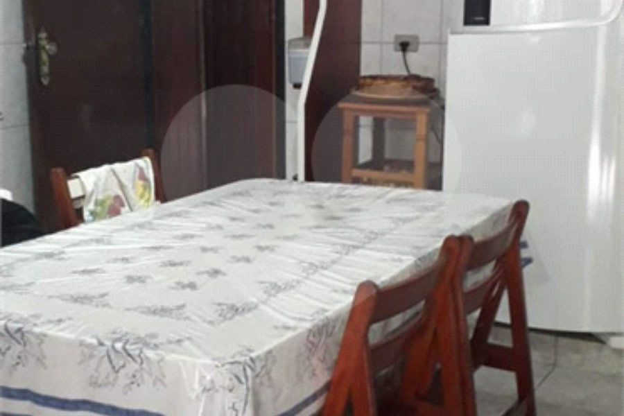 Casa à venda com 4 quartos, sendo 2 suítes, no condomínio Gleba II, Mairiporã - SP