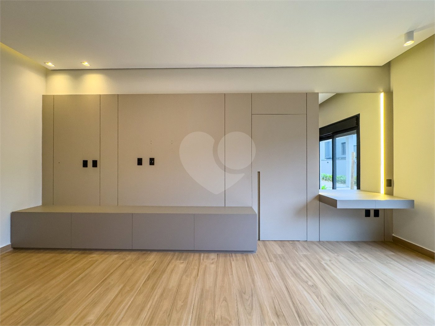 Casa à venda com 3 suítes no condomínio Residencial Helvétia Park, Indaiatuba - SP
