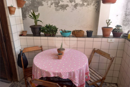 Sobrado à venda com 3 quartos em Santa Teresinha, São Paulo, SP