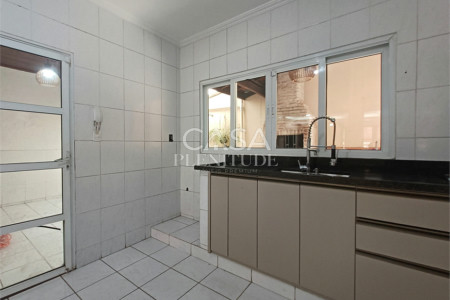 Casa à venda com 4 quartos, sendo 2 suítes, em Jardim Residencial Deolinda Guerra, Sorocaba, SP
