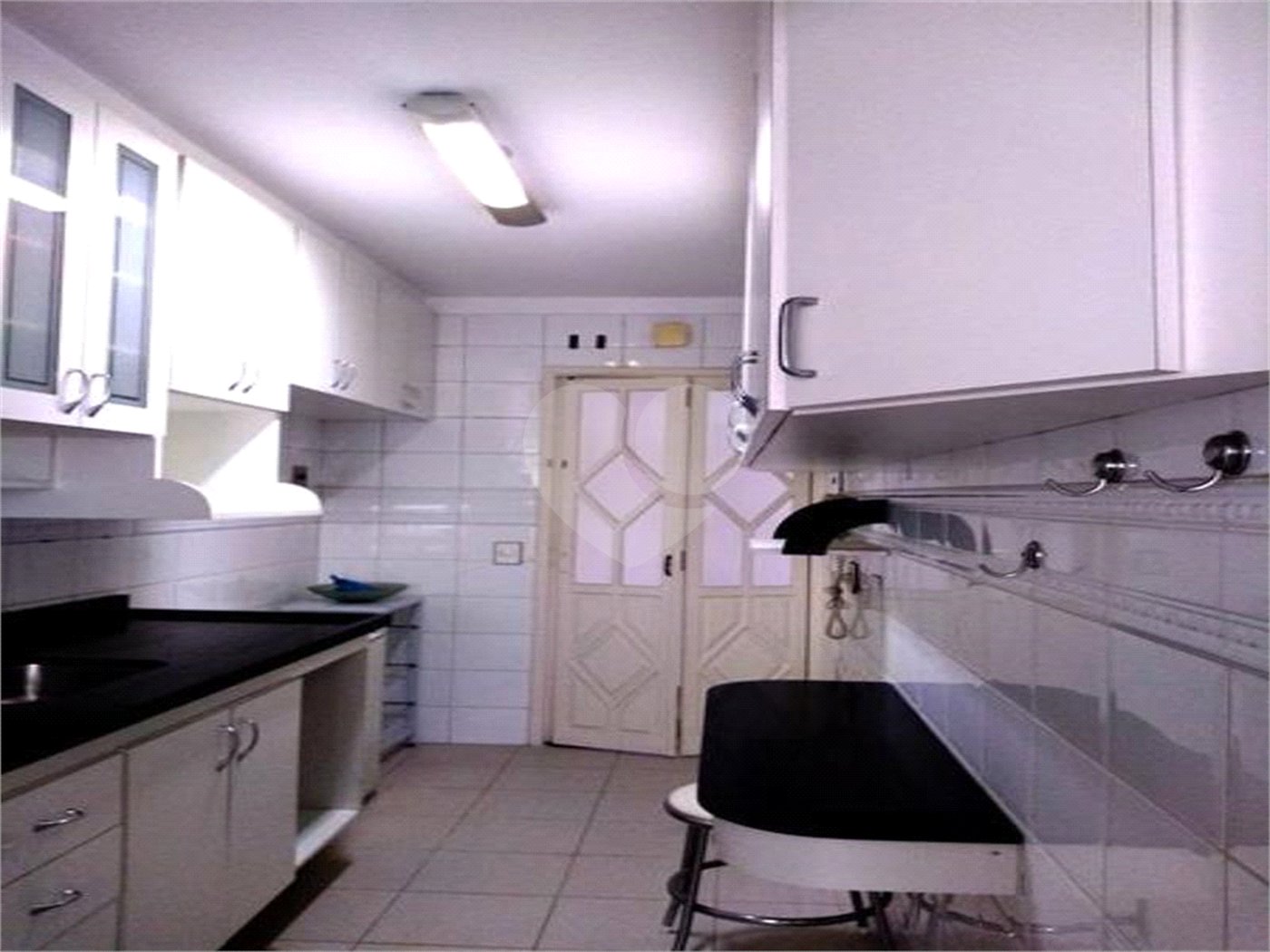 Apartamento à venda com 2 quartos, sendo 1 suíte, em Moema, São Paulo, SP
