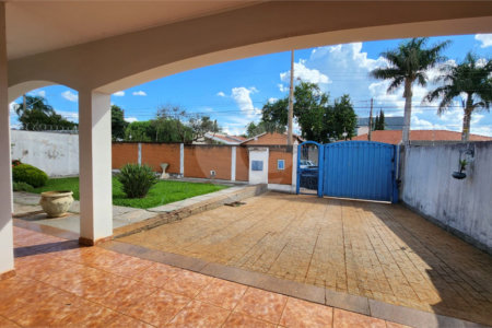 Casa à venda com 4 suítes em Vila Harmonia, Araraquara, SP