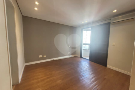 Apartamento à venda com 3 quartos, sendo 2 suítes, em Vila Leopoldina, São Paulo, SP