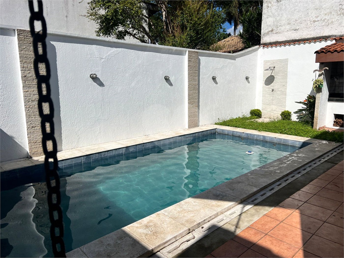 Casa à venda com 4 quartos, sendo 3 suítes, em Chácara Monte Alegre, São Paulo, SP