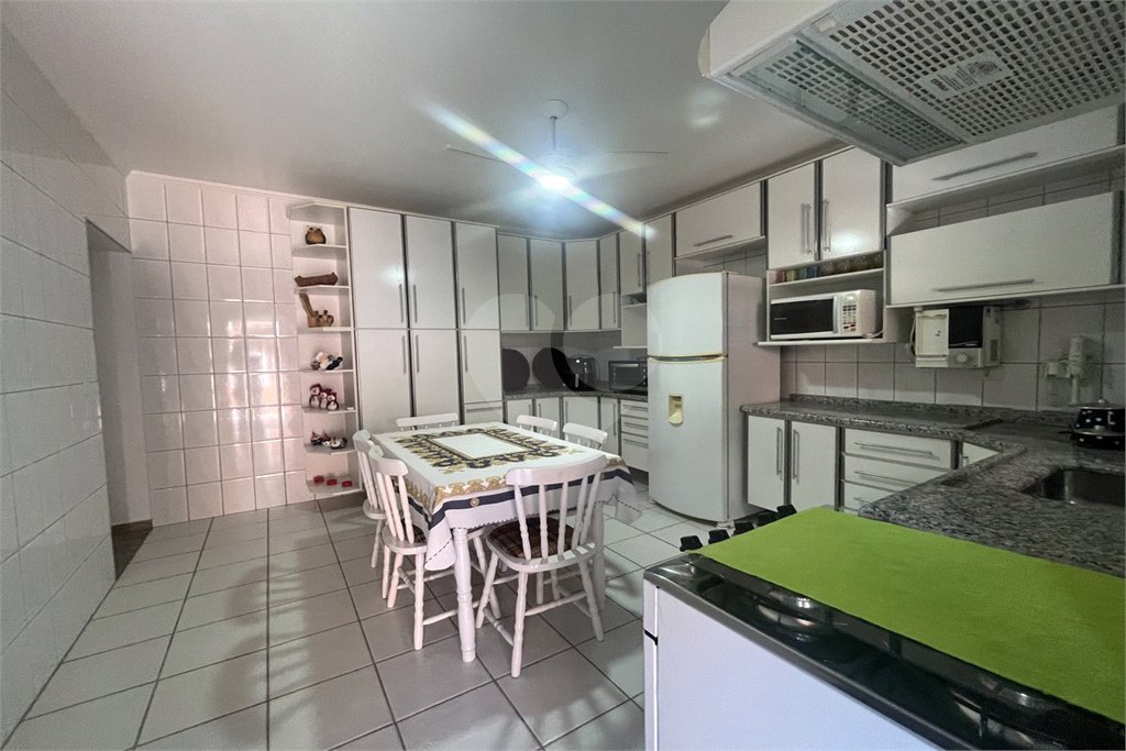 Casa à venda com 4 quartos, sendo 3 suítes, em Vila Guilherme, São Paulo, SP