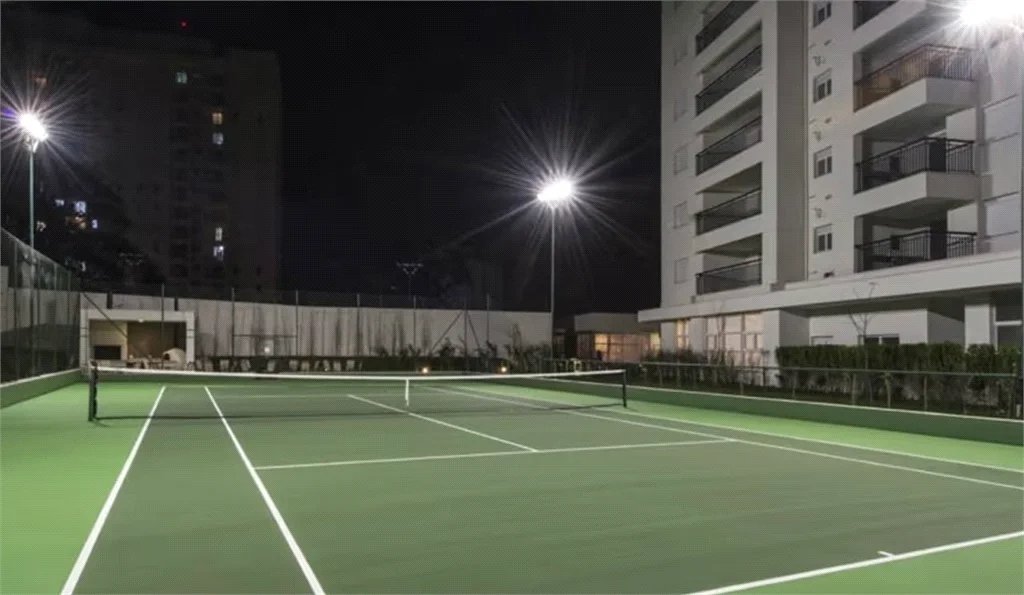 Apartamento à venda com 3 quartos, sendo 1 suíte, em Parque Reboucas, São Paulo, SP