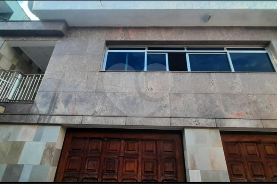 Sobrado à venda com 5 quartos, sendo 1 suíte,  em Vila Rosália, Guarulhos, SP