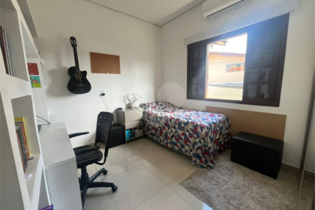 Casa à venda com 2 quartos, sendo 1 suíte, em Vila Barth, Itapetininga, SP