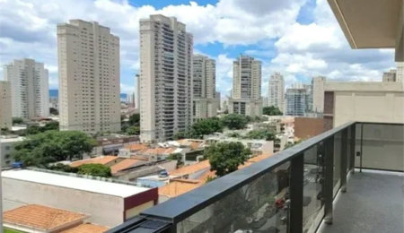 Apartamento à venda com 3 suítes em Vila Romana, São Paulo, SP