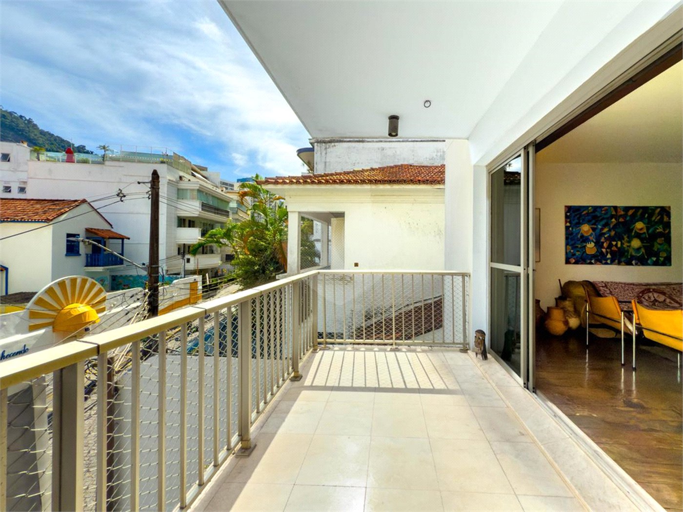 Apartamento à venda com 3 quartos, sendo 1 suíte,  em Lagoa, Rio de Janeiro, RJ