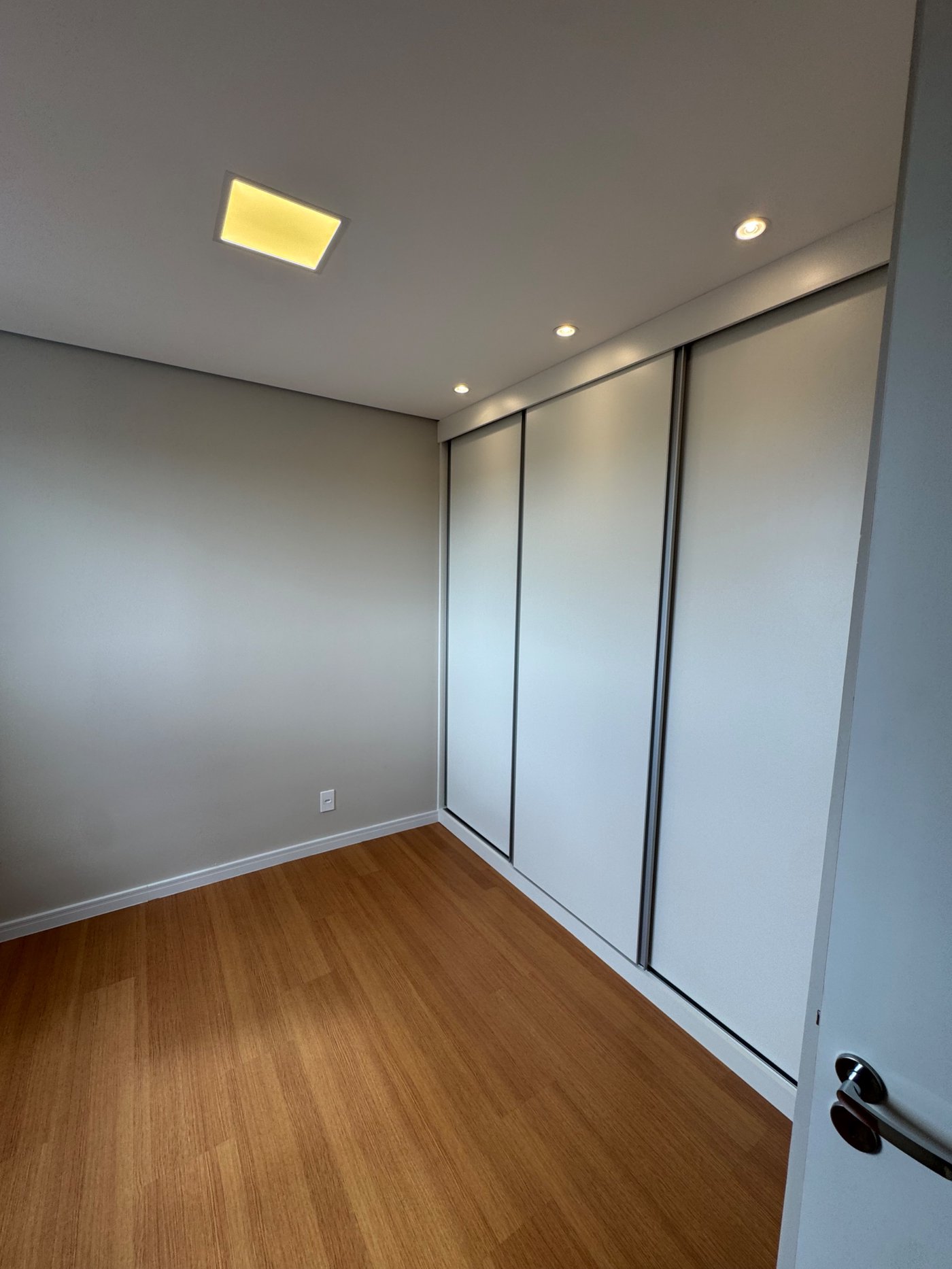 Apartamento à venda com 2 quartos em Jardim Villagio Ghiraldelli, Hortolândia, SP