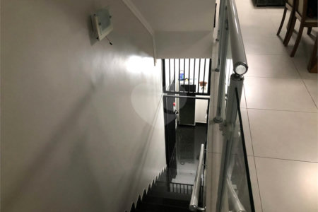 Casa à venda com 3 quartos, sendo 1 suíte, no condomínio Dolce Villa Anália Franco, São Paulo - SP