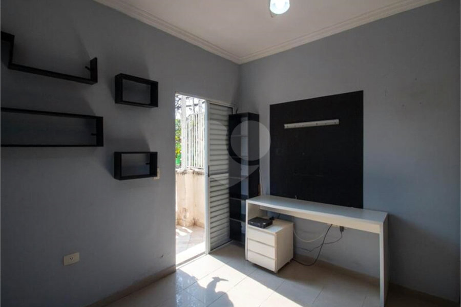 Casa à venda com 3 quartos, sendo 1 suíte, em Butantã, São Paulo, SP
