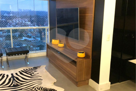Apartamento à venda com 2 quartos, sendo 1 suíte, em Campo Belo, São Paulo, SP