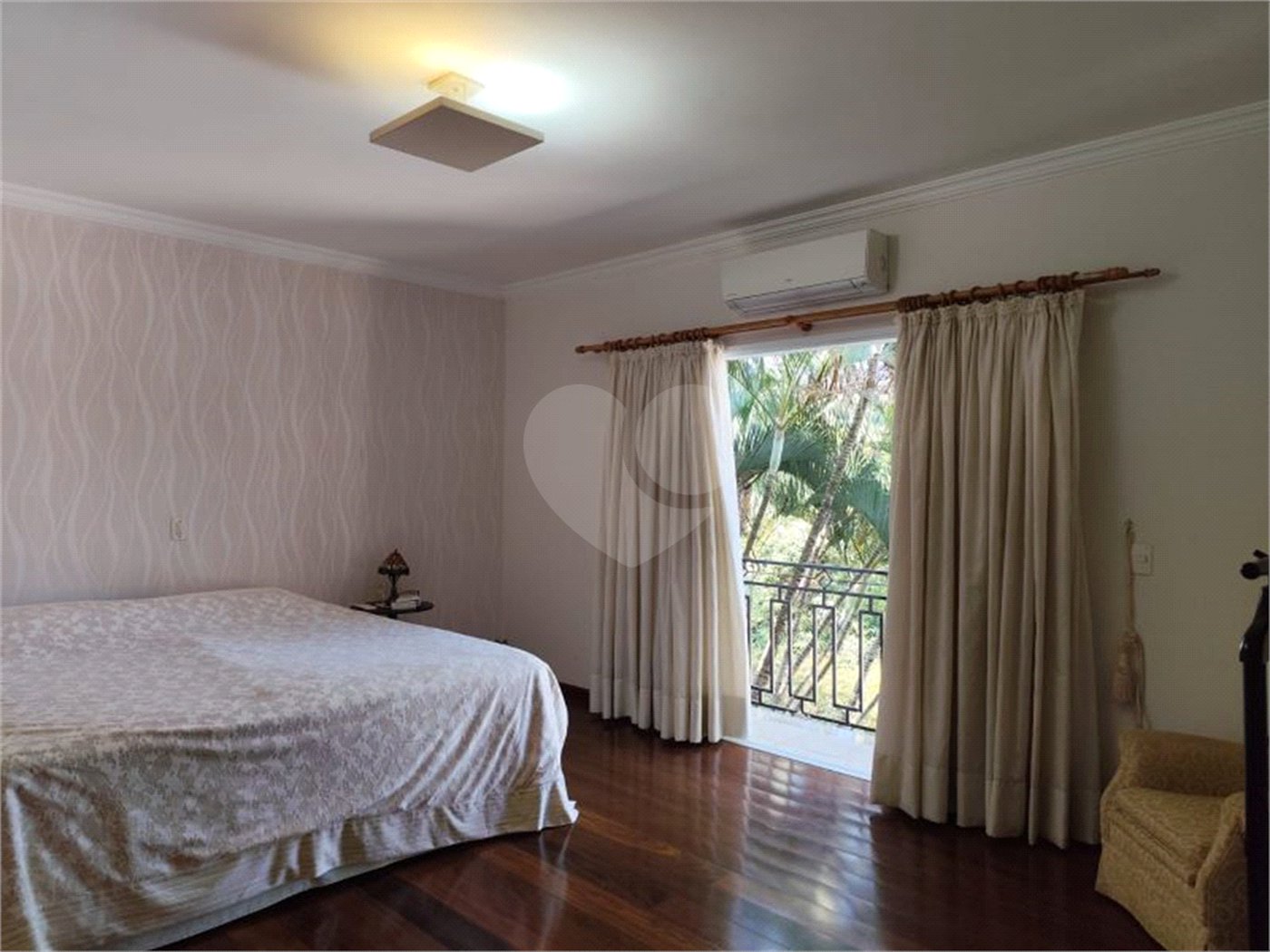 Casa à venda com 4 suítes em Marambaia, Vinhedo, SP