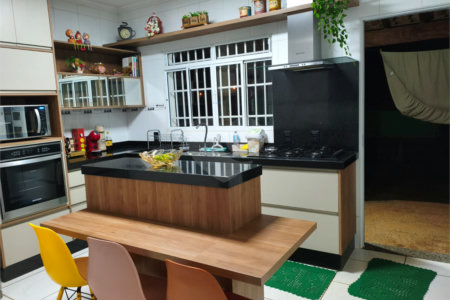 Casa à venda com 2 quartos em Chácaras Santa Martha, Várzea Paulista, SP