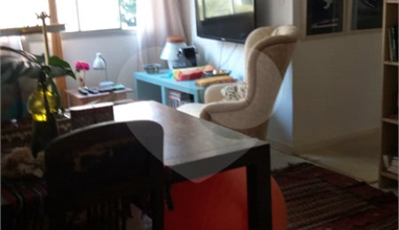 Apartamento à venda com 2 quartos em Vila Uberabinha, São Paulo, SP