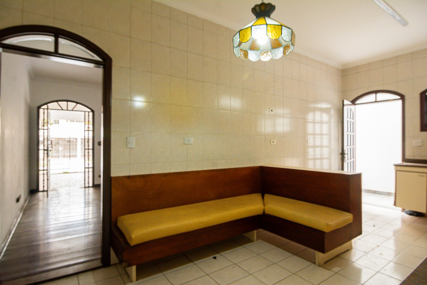 Sobrado à venda 187m² com 5 quartos, sendo 2 suítes, em Conjunto Residencial Butantã próximo à USP